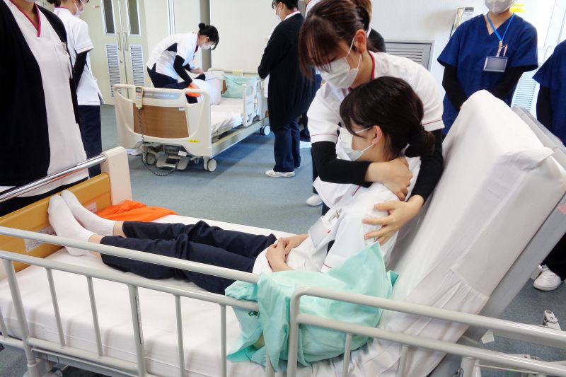 安楽な体位　看護技術演習