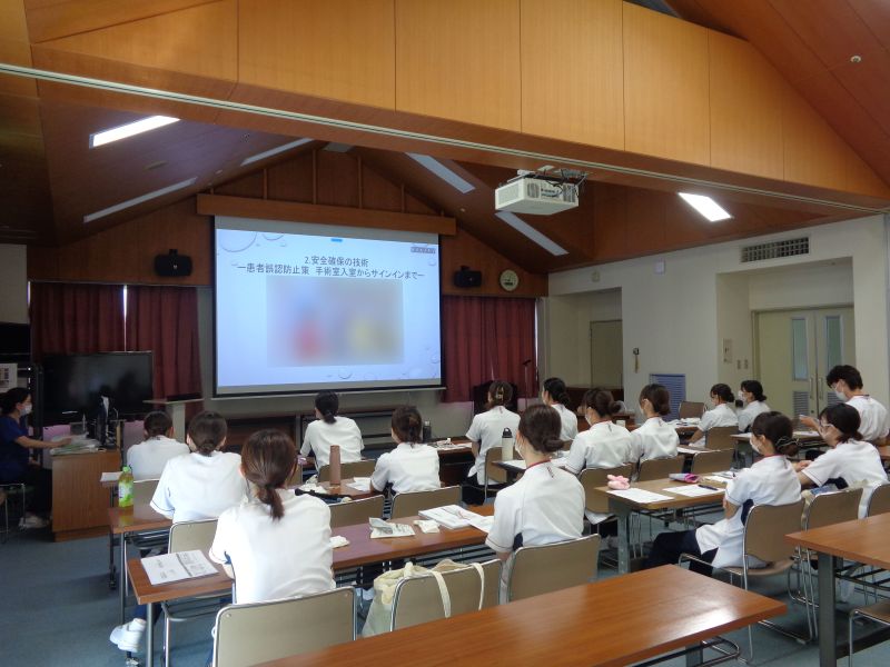 認定看護師による講義