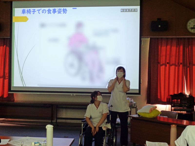認定看護師による講義