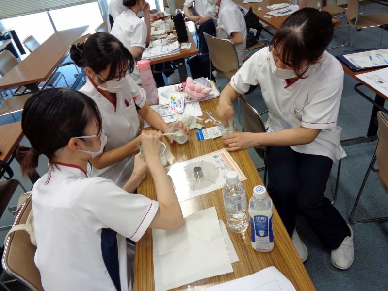 認定看護師による講義