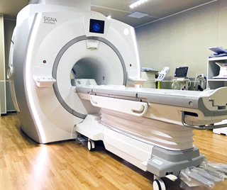 MRI機器3.0t